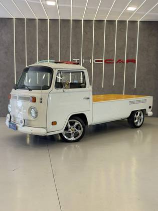 VOLKSWAGEN KOMBI 1.6 MI PICK-UP CS 8V GASOLINA 2P MANUAL VOLKSWAGEN KOMBI 1.6 MI PICK-UP CS 8V GASOLINA 2P MANUAL